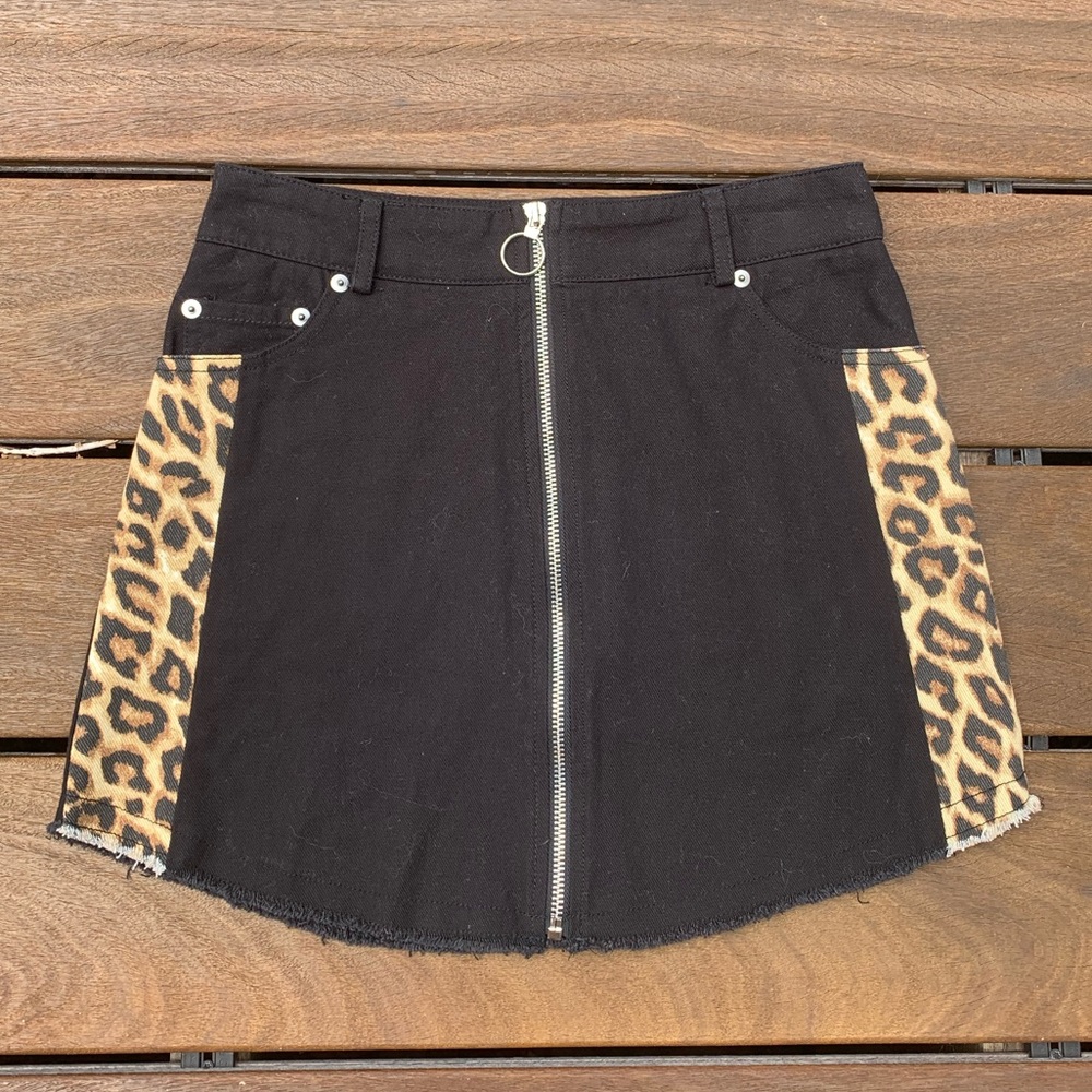 Forever 21 cheetah skirt